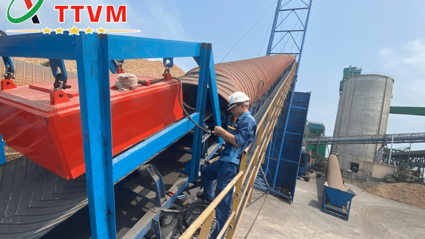 Đặc Điểm của NAM CHÂM ĐIỆN: Ưu, Nhược điểm và Ứng dụng