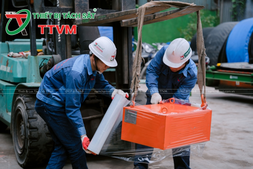 đóng bọc nam châm phẳng