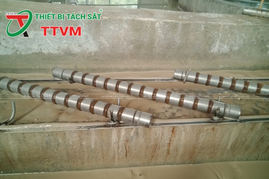 nam châm thanh lọc sắt ngành hóa chất