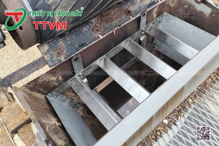 vật liệu làm nam châm lọc sắt