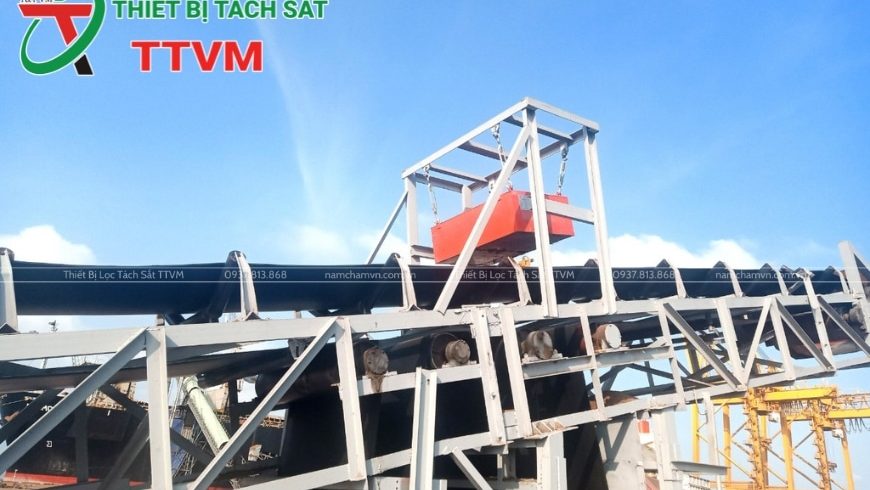 Nam châm khối vuông – Giải pháp lọc tách sắt hiệu quả, bền bỉ và linh hoạt