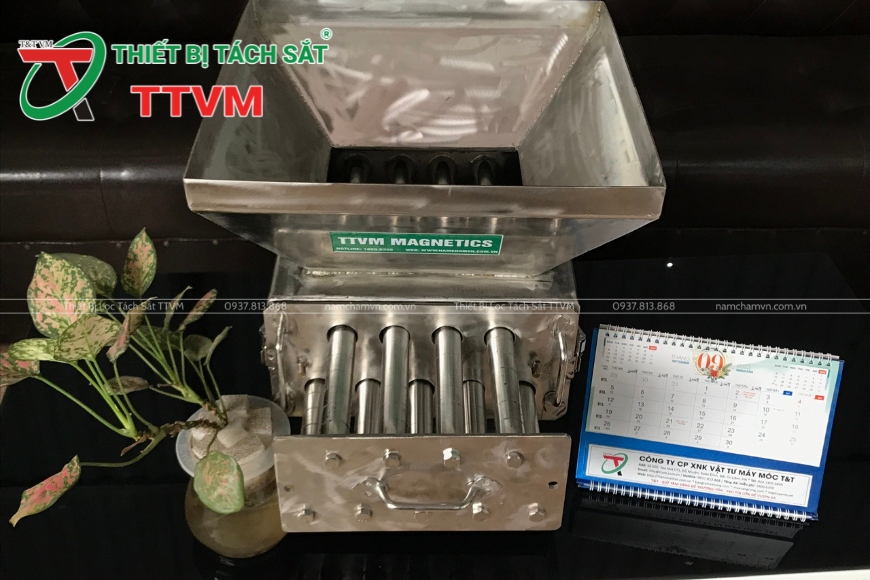 nam châm lưới TTVM