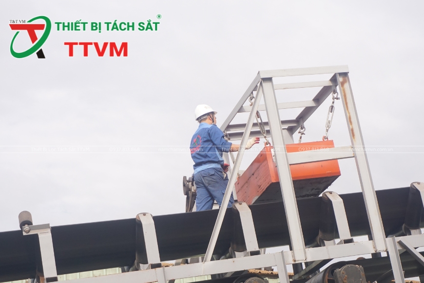 nam châm phẳng TTVM
