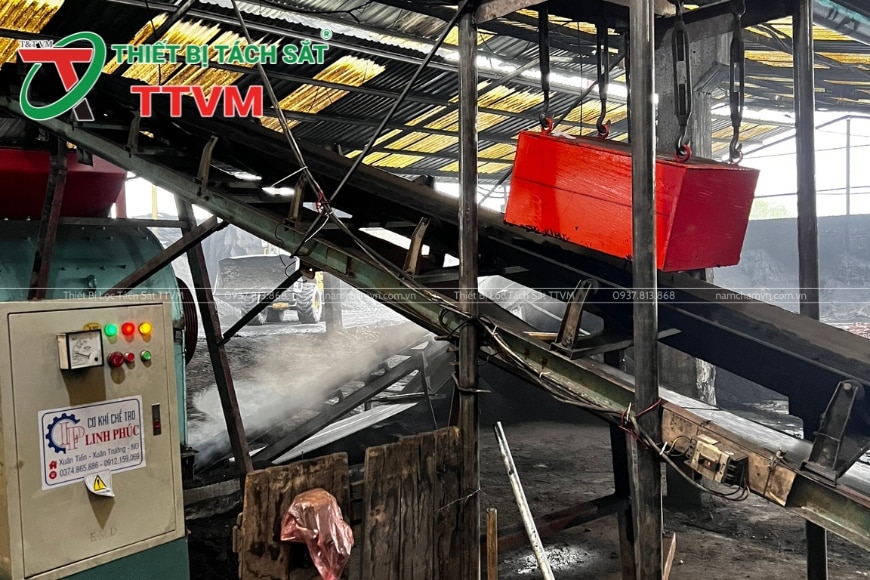 thay nam châm phẳng