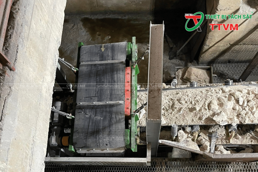Sản phẩm lọc tách sắt TTVM trong dây chuyền khai thác đá