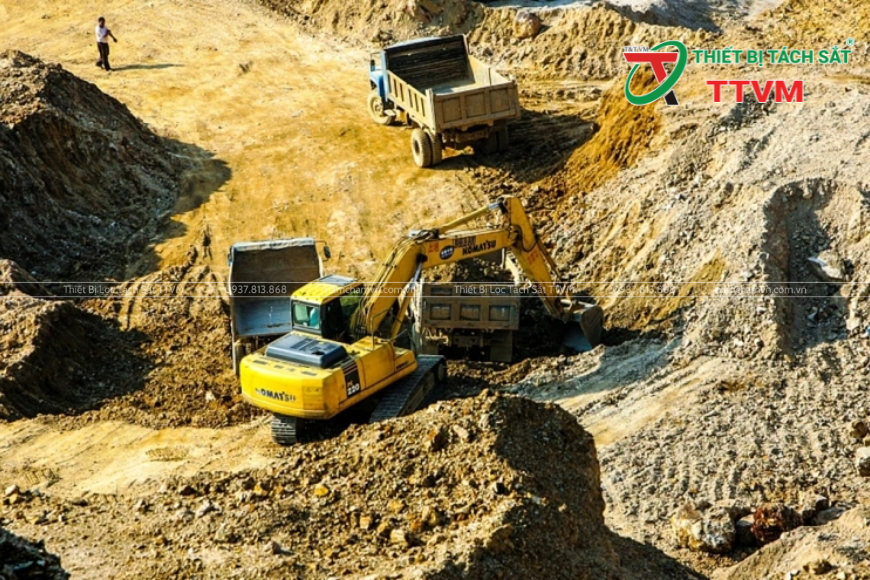 Thách thức trong quá trình khai thác uranium quy mô lớn