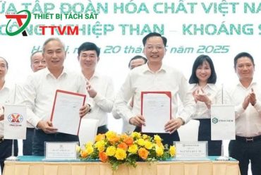 Hợp tác trong khai thác khoáng sản và hóa chất: Vinacomin bắt tay Vinachem