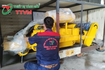 Nên mua Thiết bị lọc tách sắt nhập khẩu không? Giải đáp từ T&T