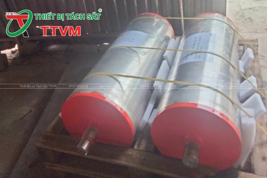 rulo từ được bọc inox
